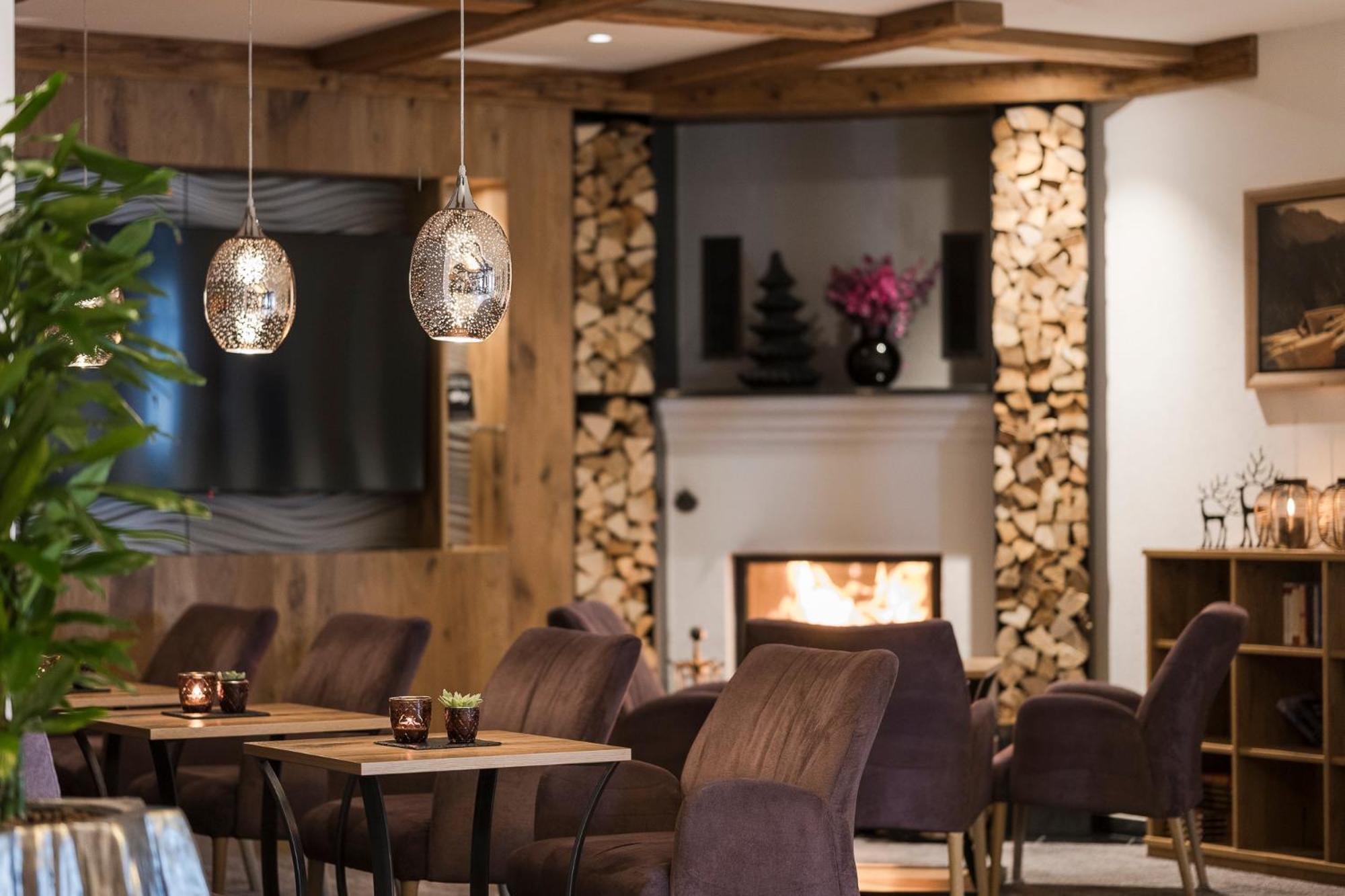Hotel Seespitz Ischgl Ngoại thất bức ảnh